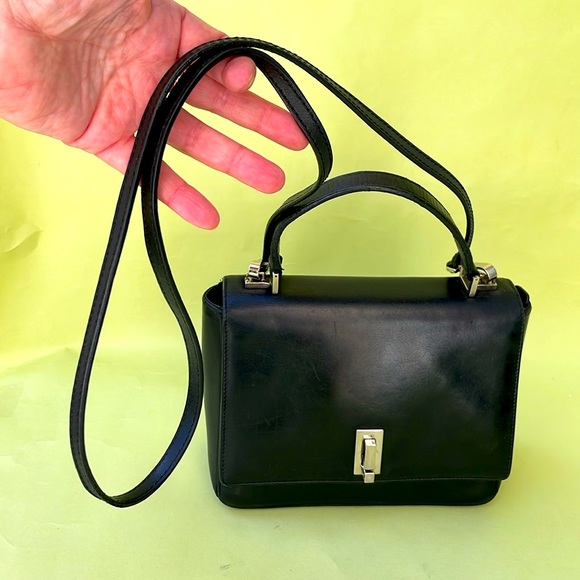 Vintage 90’s black/silver Gucci mini bag with removable shoulder strap - Picture 4 of 17